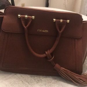 Steve Madden 13” bag